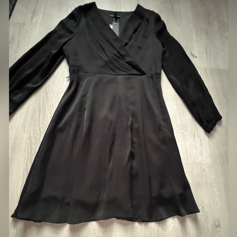 Banana Republic Long Sleeve  faux wrap dress black Size 10 Medium